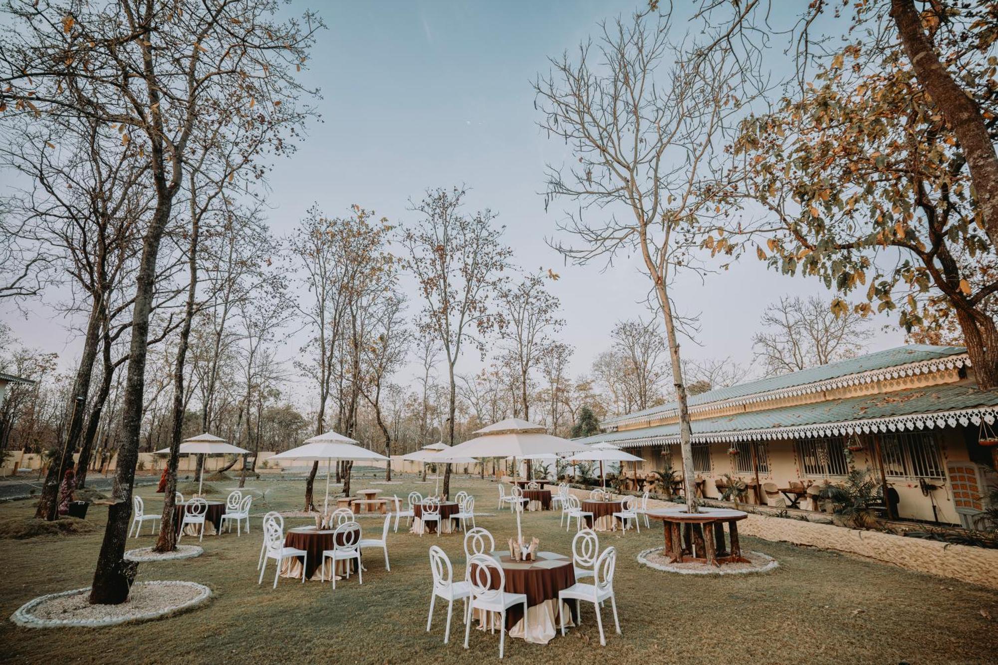 Palash The Jungle Resort Gondia Εξωτερικό φωτογραφία