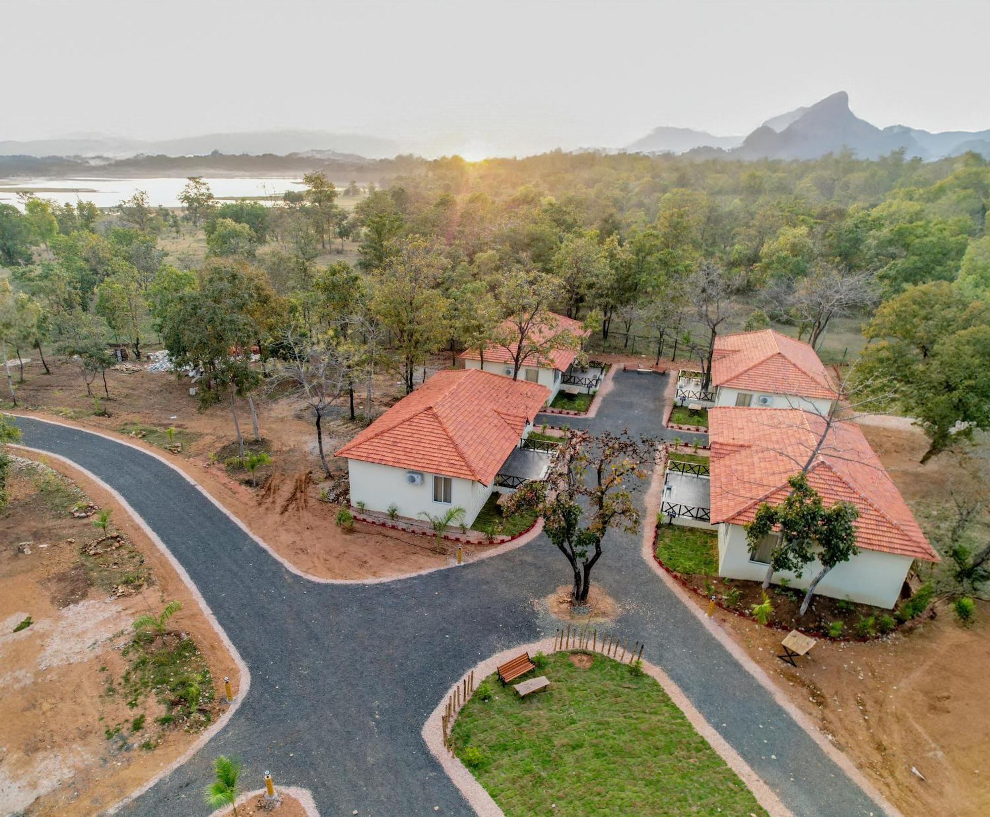 Palash The Jungle Resort Gondia Εξωτερικό φωτογραφία